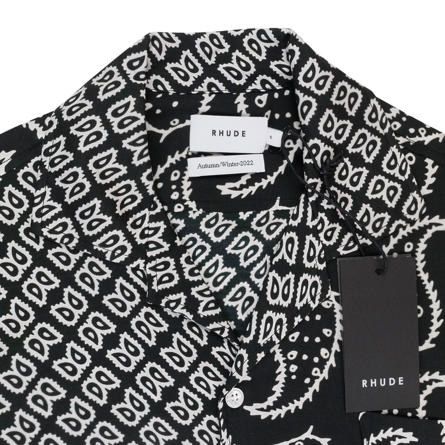 RAYON BANDANA BLACK/WHITE BUTTON-UP SHIRT