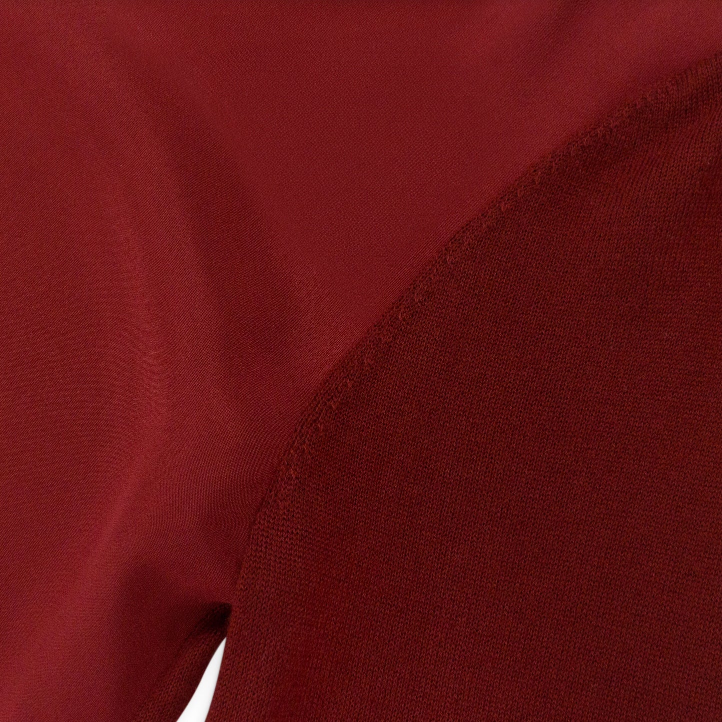 SILK V-NECK BURGUNDY BLOUSE