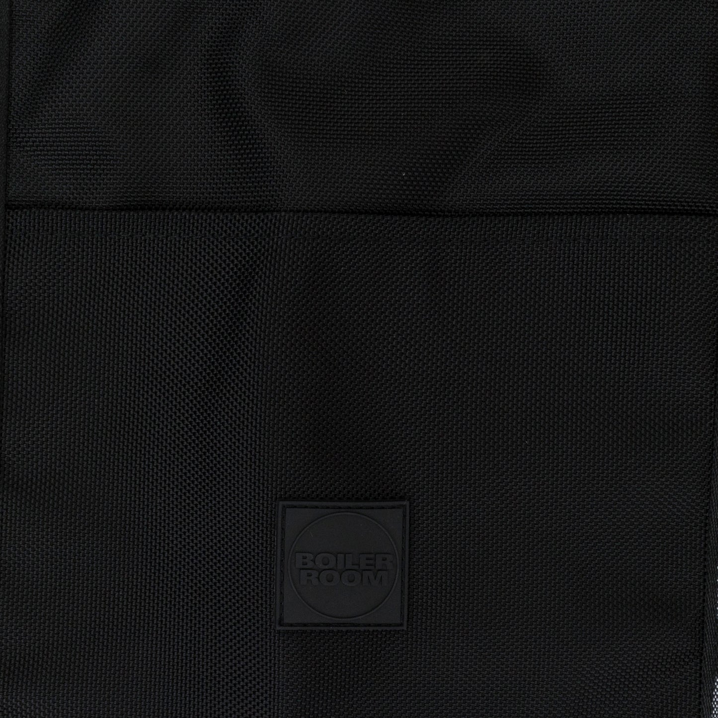 TONAL BLACK BAG