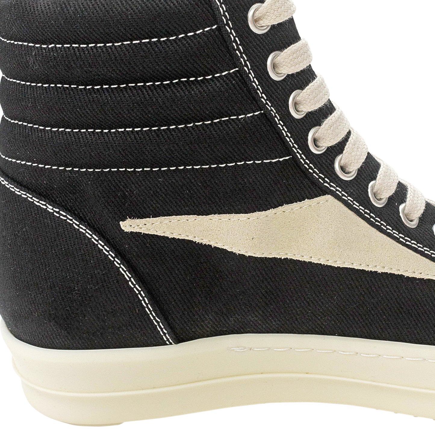 VINTAGE HIGH TOP BLACK SNEAKERS