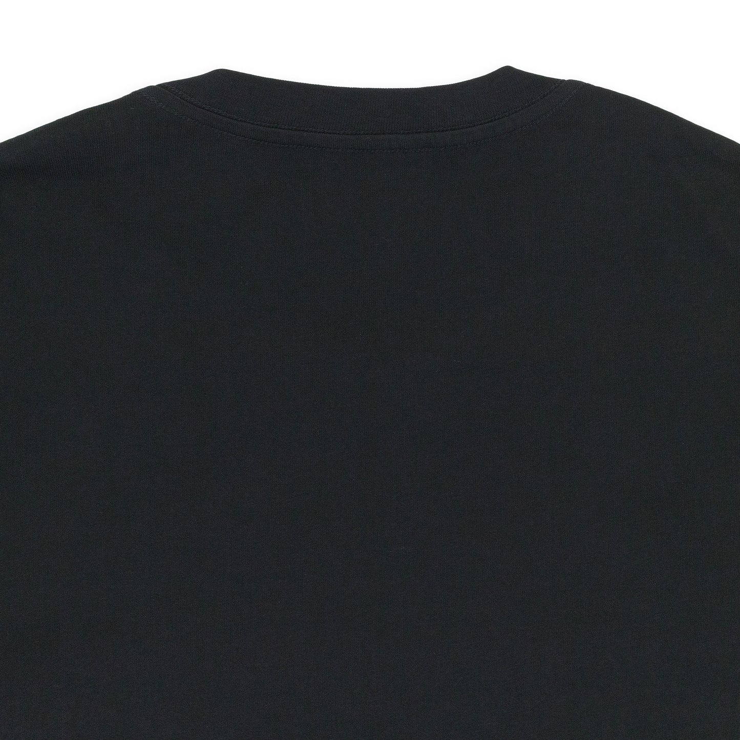 EXCLUSIVE ICONIC BLACK T-SHIRT