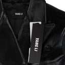 SLEEVELESS BLACK COAT
