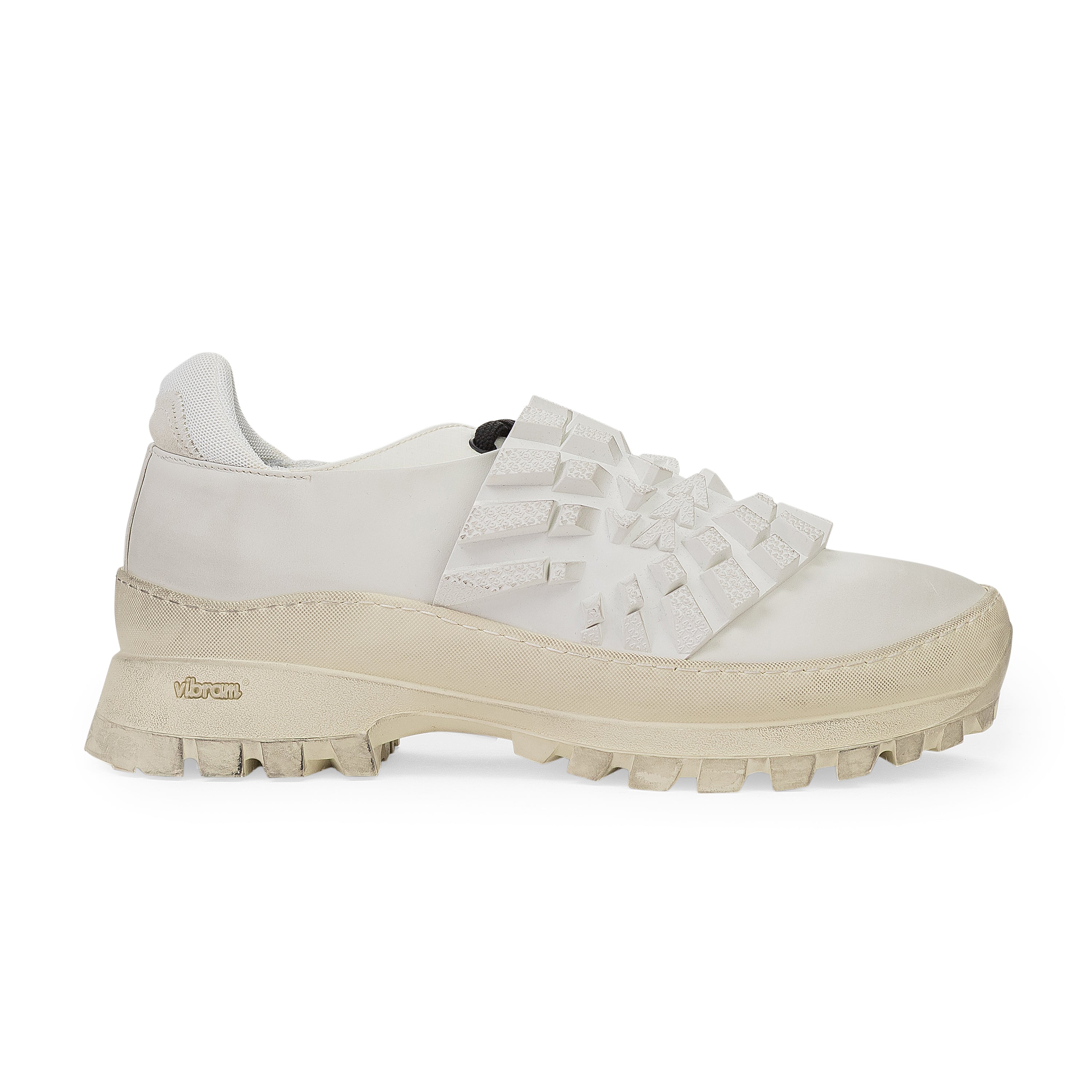 WHITE RIDGED TEXTURE SNEAKERS – 1nventory