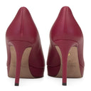 RED HEELS