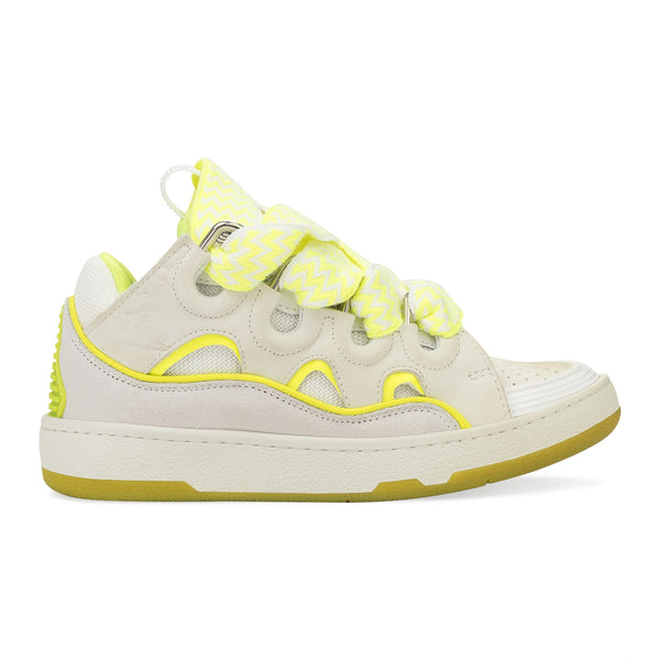 WHITE/FLOURESCENT YELLOW BASKETS CURB SNEAKERS