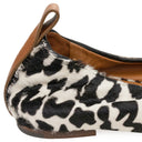 WHITE/BLACK BALLERINE AVEC PONEY LEOPARD FLATS