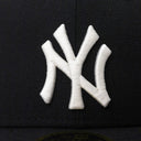 Black New Era Yankees Hat