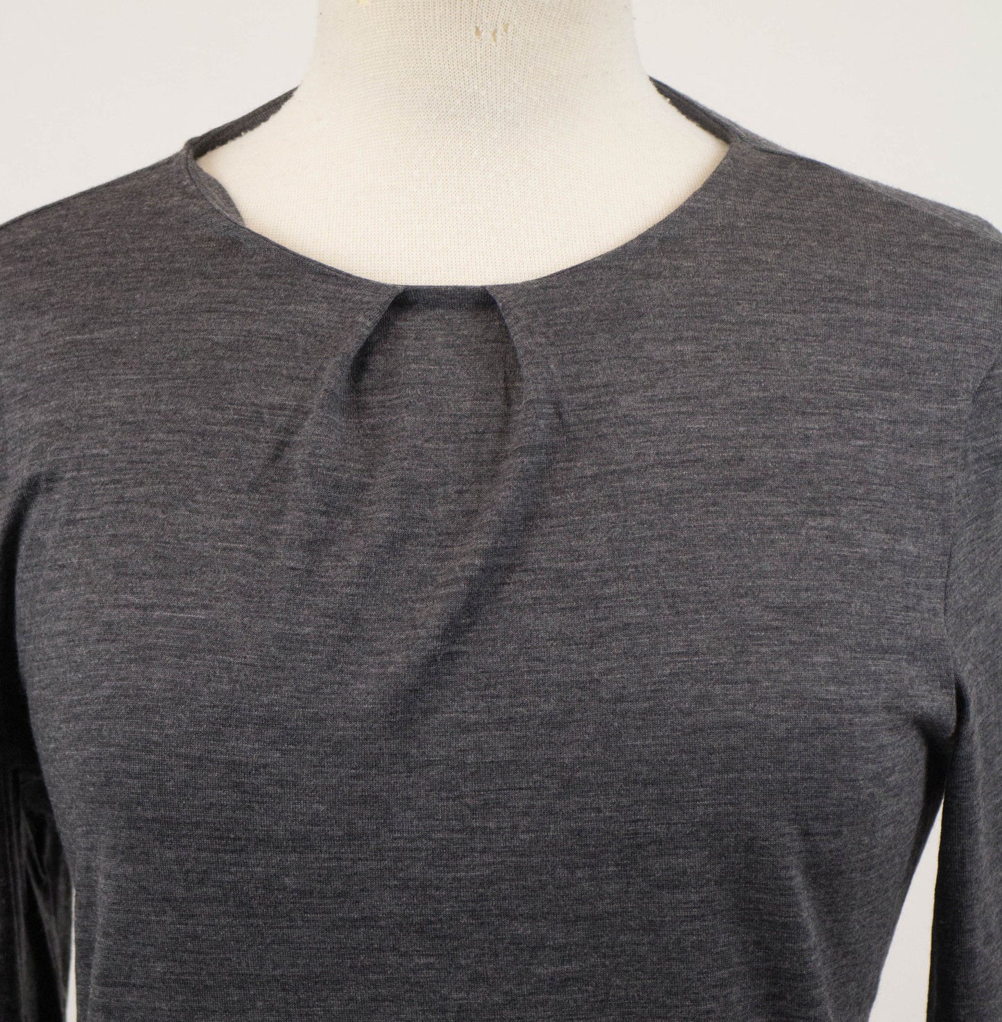 Woman's Gray Wool Blend Blouse Shirt Top